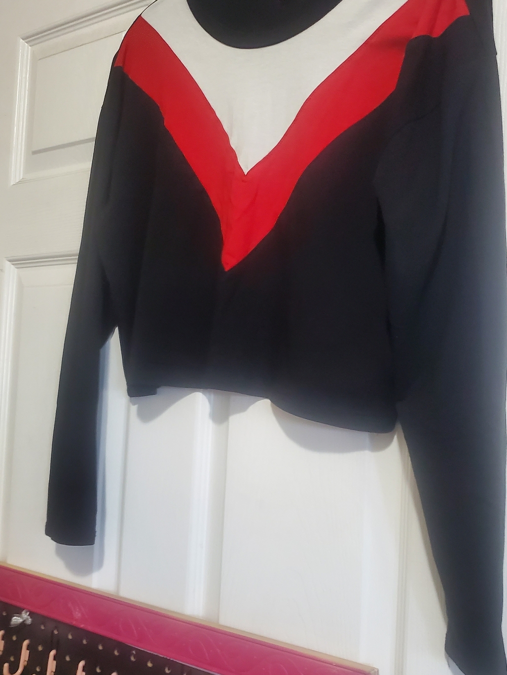Heart Hips Black Cropped Sweatshirt with Red and White Chevron